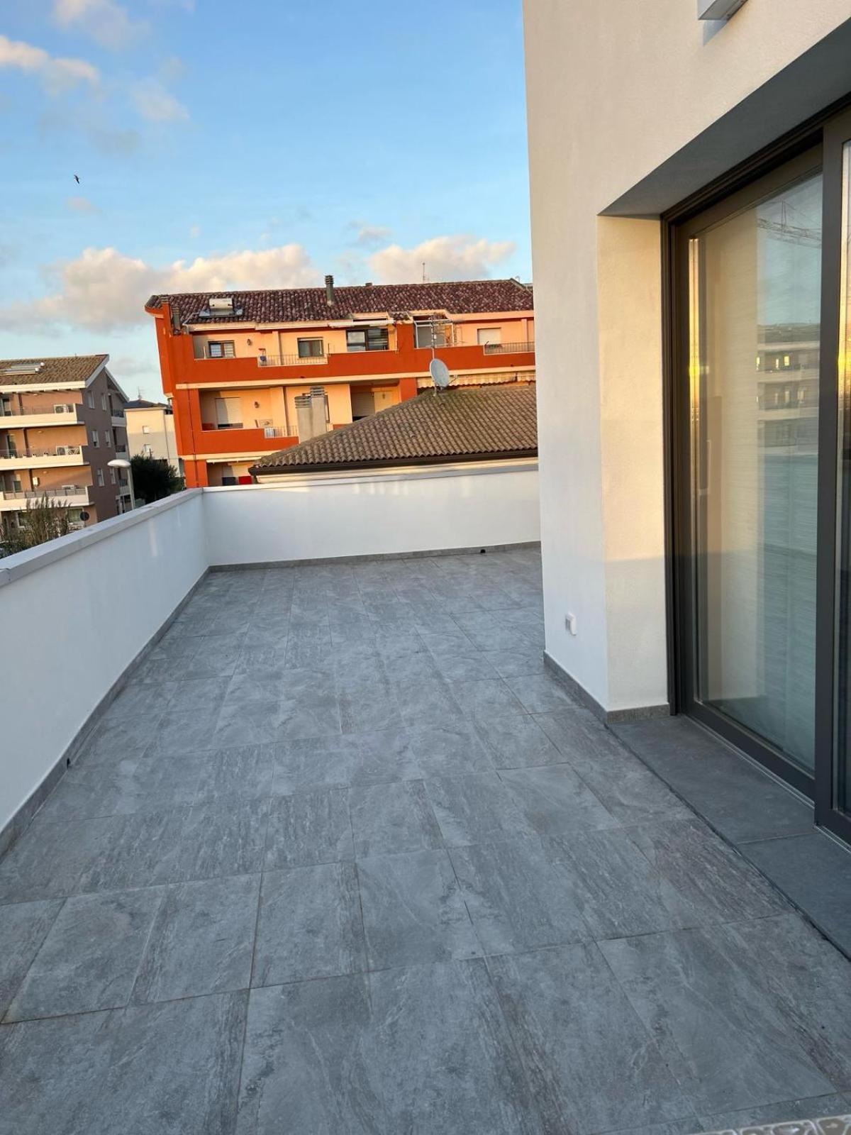 Family House Apartment Porto Torres Exterior foto
